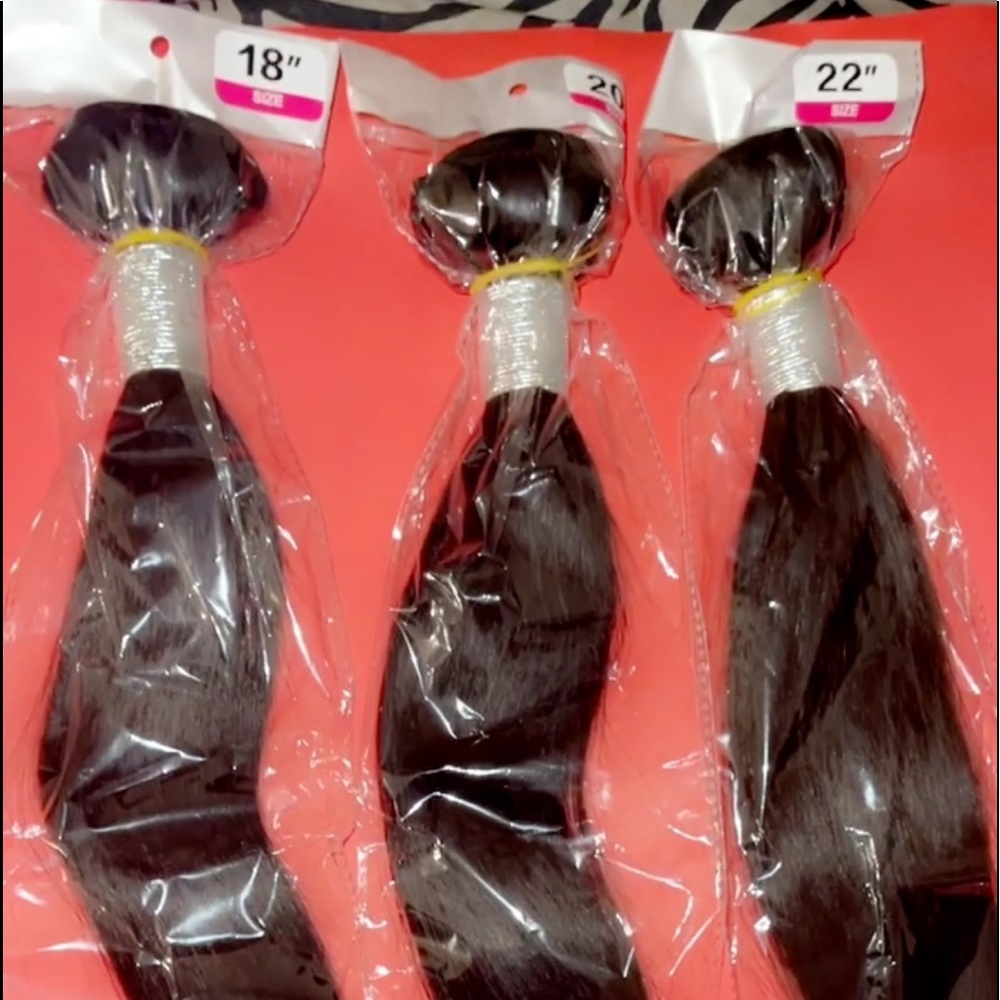 Human hair bundles